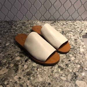 Mavro Greek handmade white leather sandals